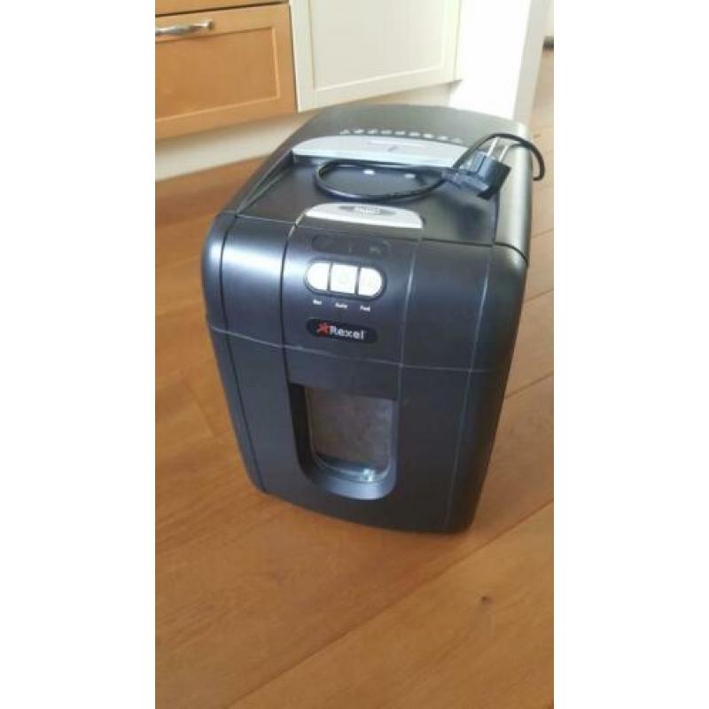 Rexel Auto+ 100 Papiervernietiger
