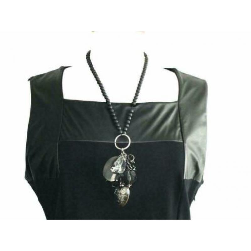 Little black Dress met leerverwerking, maat 44