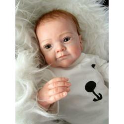 Glimlachende reborn baby SANYA van Gudrun Legler zoekt mama