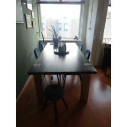 eettafel zwart