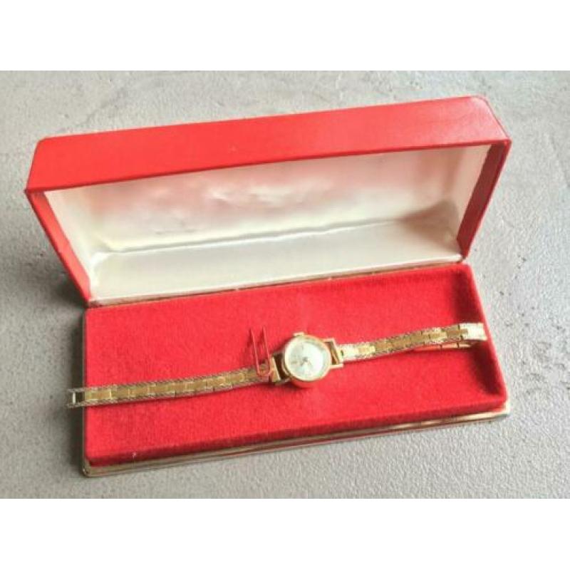 Dames gouden horloge merk Prospero