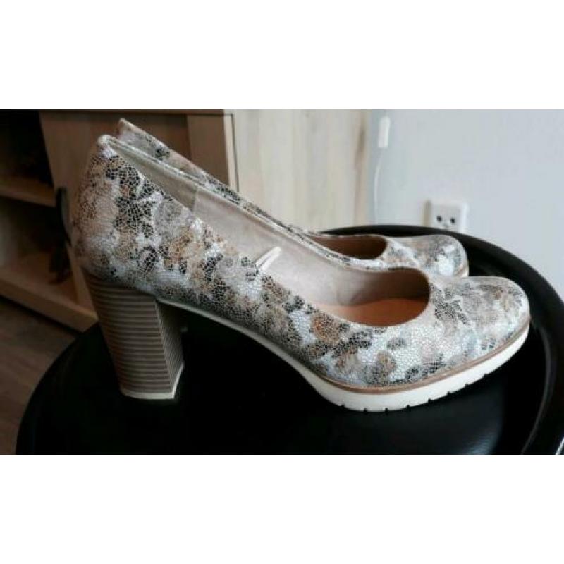 Pumps NOVA. Maat 41