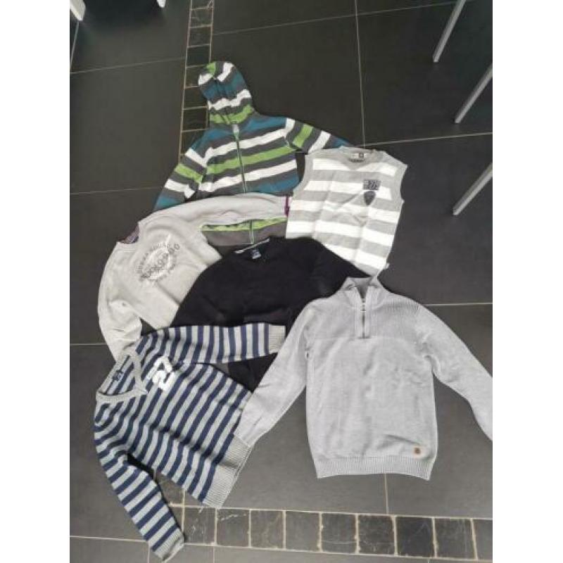Pakket kleding. Tommy Hilfiger 134 t/m 152.