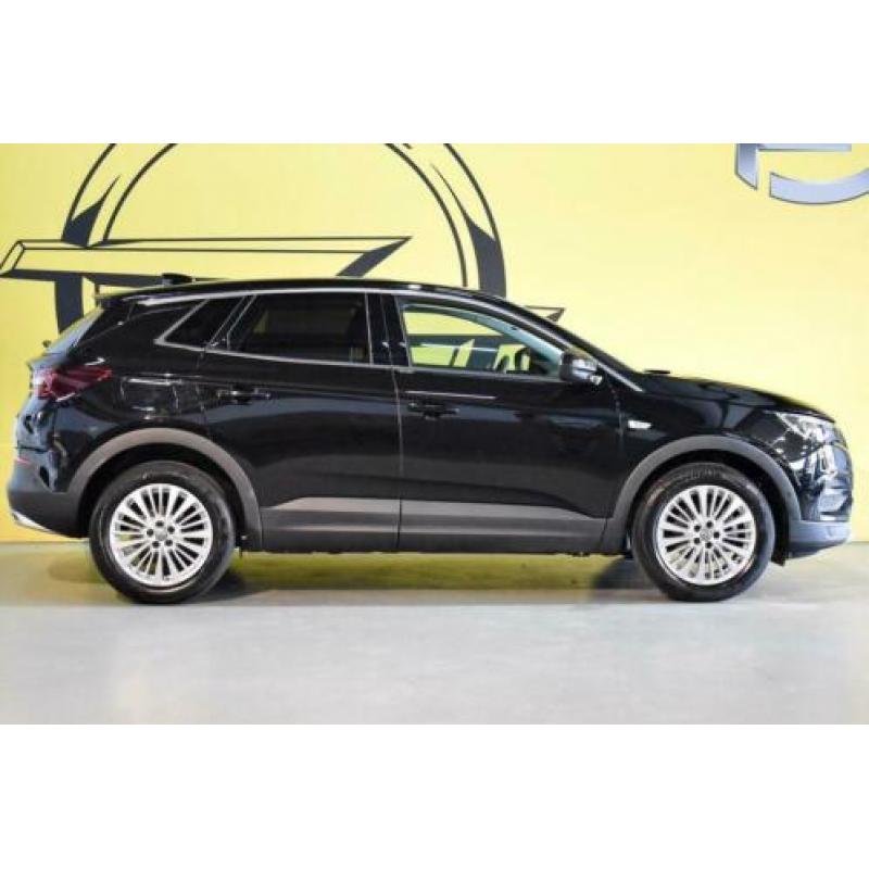 OPEL Grandland X 1.2 Turbo 130pk AUT8 Innovation / Navi / LE