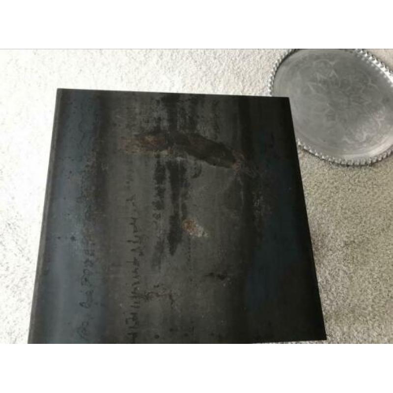 Stalen vierkante salontafel van 100x100 cm