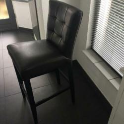 4 donker bruine barkrukken