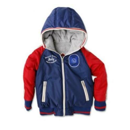 Mooie reversible VINGINO winterjas Marwin maat 10/140.