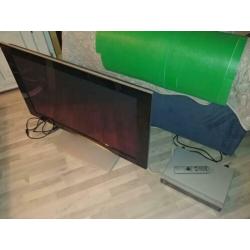 Pioneer plasma tv.