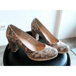 Pumps NOVA. Maat 41
