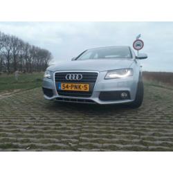 Audi A4 2.0 Tfsi 132KWMultitronic ‘10 Grijs incl modificatie