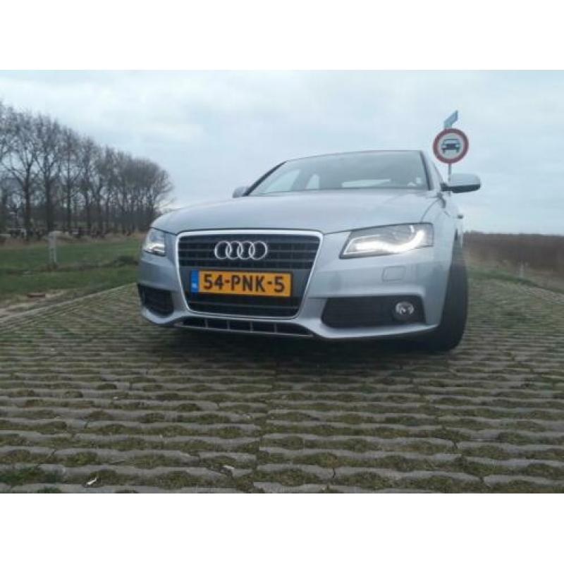 Audi A4 2.0 Tfsi 132KWMultitronic ‘10 Grijs incl modificatie