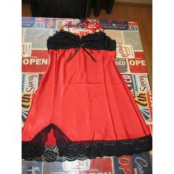 lingerie , 28 x jurkje