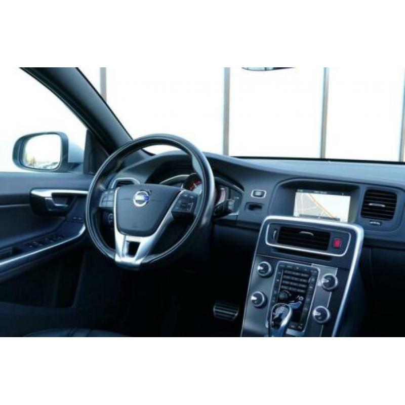 Volvo V60 2.4 D6 Twin Engine R-Design 7% Bijtelling tot 11-2