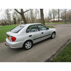 Hyundai Accent 1.3i Active Young 5 deurs.airco.electr.ramen.