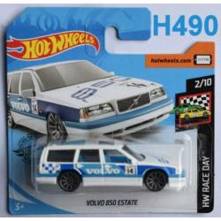 M247 Hot Wheels, Matchbox 2 x Volvo. 850 Estate, V60 Wagon
