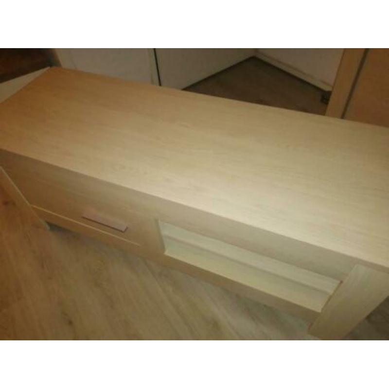 Tv meubel (onbeschadigd)