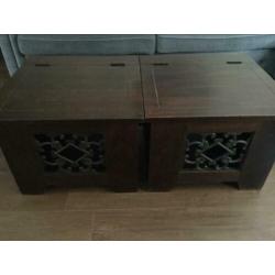 Massief houten salontafels met metalen sierwerk