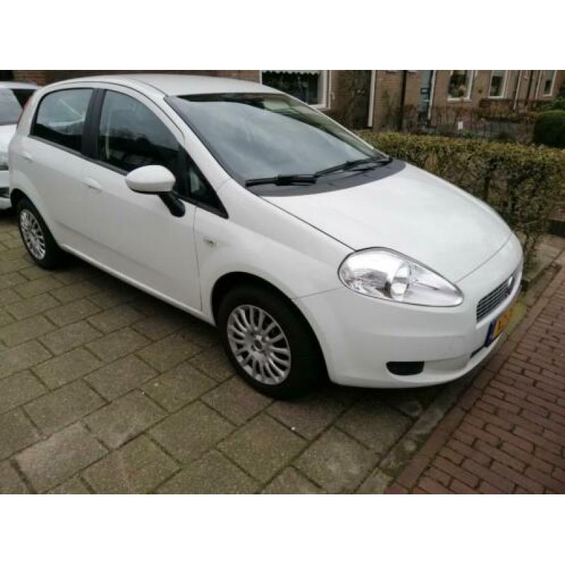 Fiat Punto 1.4 5DR 2009 Wit