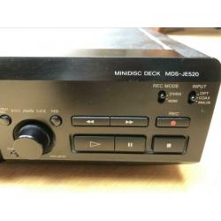 Sony MDS-JE520 minidisc deck recorder