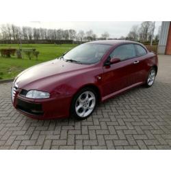 !Alfa Romeo GT 2.0 SELESPEED , 98000KM!!! Rosso Radicofani!