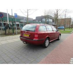 SKODA Octavia 1.9 TDI AUT COMBI Comfort