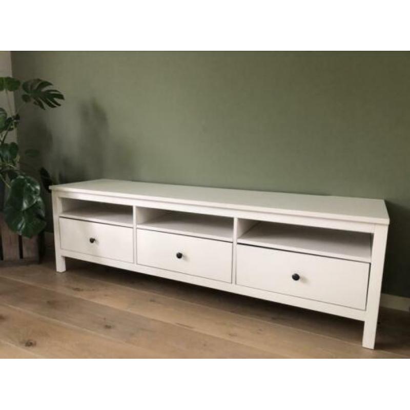 Hemnes tv-meubel wit