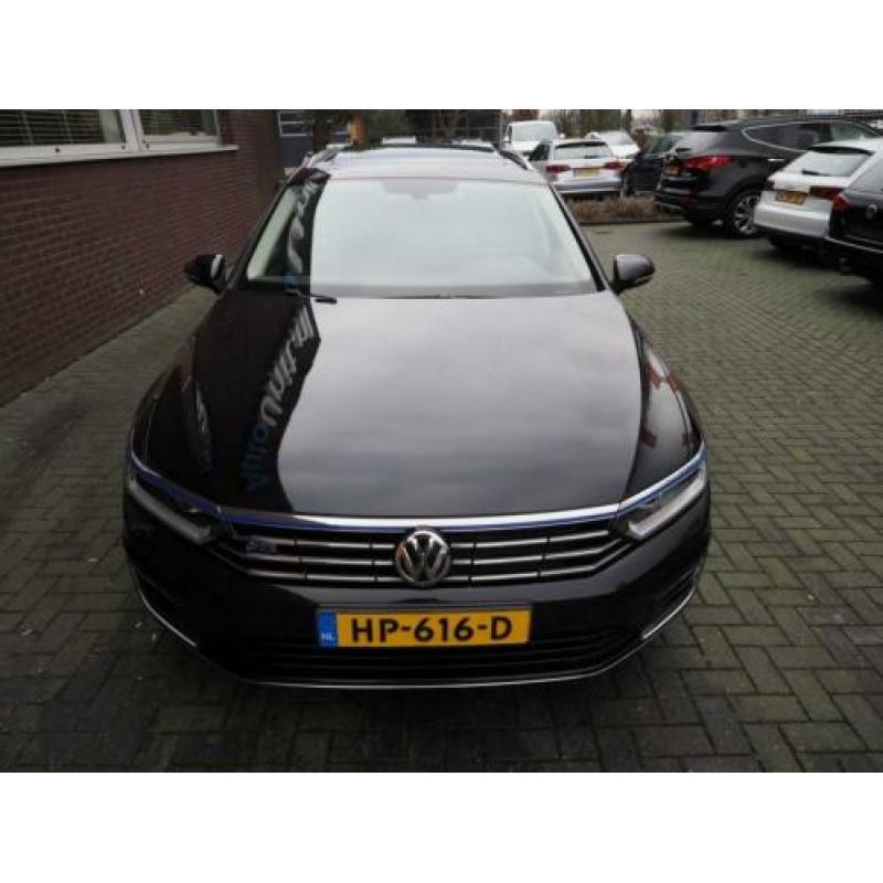 Volkswagen Passat Variant 1.4 TSI GTE Highline LED Pano Adap