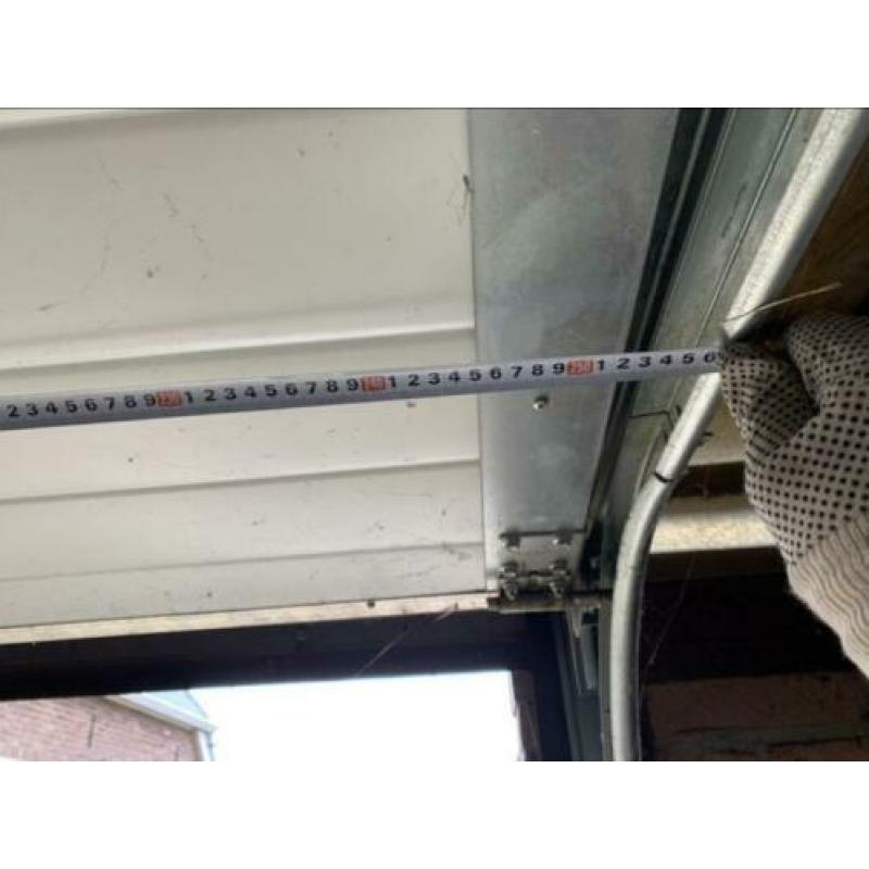 Elektrische garage deur met afstandsbediening l