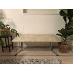 Marmeren salon tafel