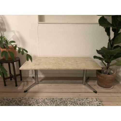Marmeren salon tafel