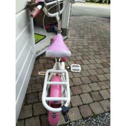 Sterke meisjesfiets incl zijwieltjes 12"