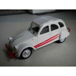 Norev Citroen 2CV - "Rudolph" - metaal