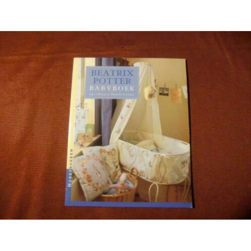 BEATRIX POTTER babyboek - Joke Offringa