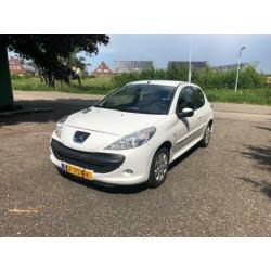 Peugeot 206 + 1.1 XR