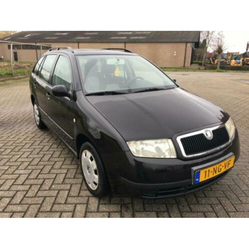 Skoda Fabia Combi 1.2-12V Comfort *Stuurbekrachtiging*