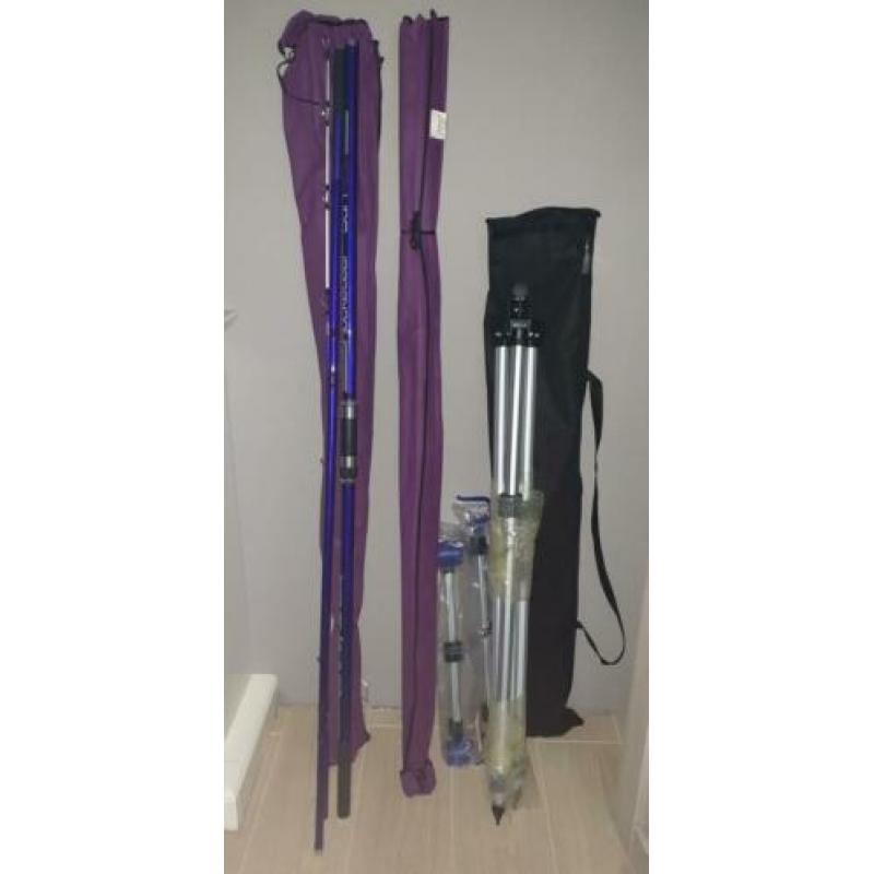 2 nieuwe strandvis hengels met molen en steun