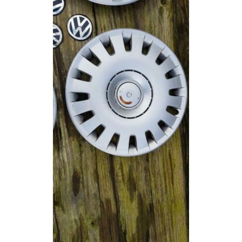 4x Wieldop VW 15 inch o.a. Bora/Golf