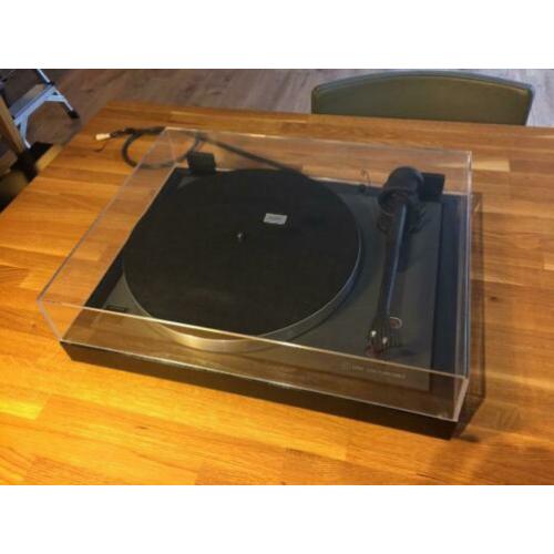 Linn Axis platenspeler met Pro-Ject carbonarm