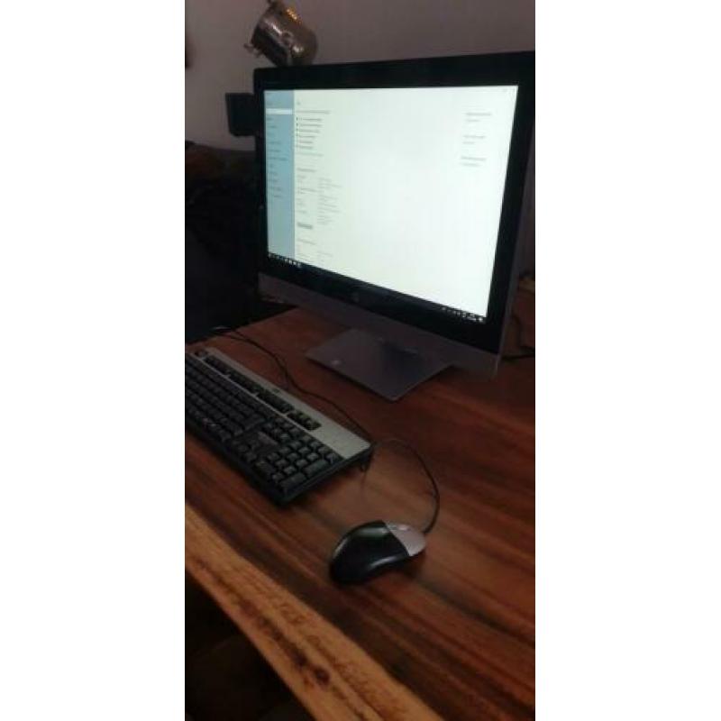 HP Eliteone 800 G2 23-inch touch all in one
