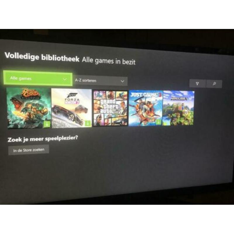 Xbox One S, 500 gb + 10 games + stuurtje + kabels