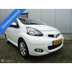 Toyota Aygo 1.0-12V Comfort * Elektrische pakket / Airco / 5