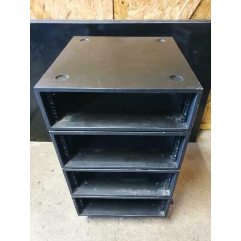 Stolpcase binnenwerk, verschillende hoogtes.