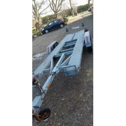 tademasser op rij kar voor quad's of iets