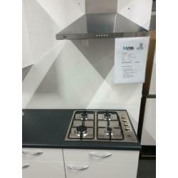 INNOVARE KEUKENS: SPLINTERNIEUWE Keuken ca. 220 cm NIEUW !
