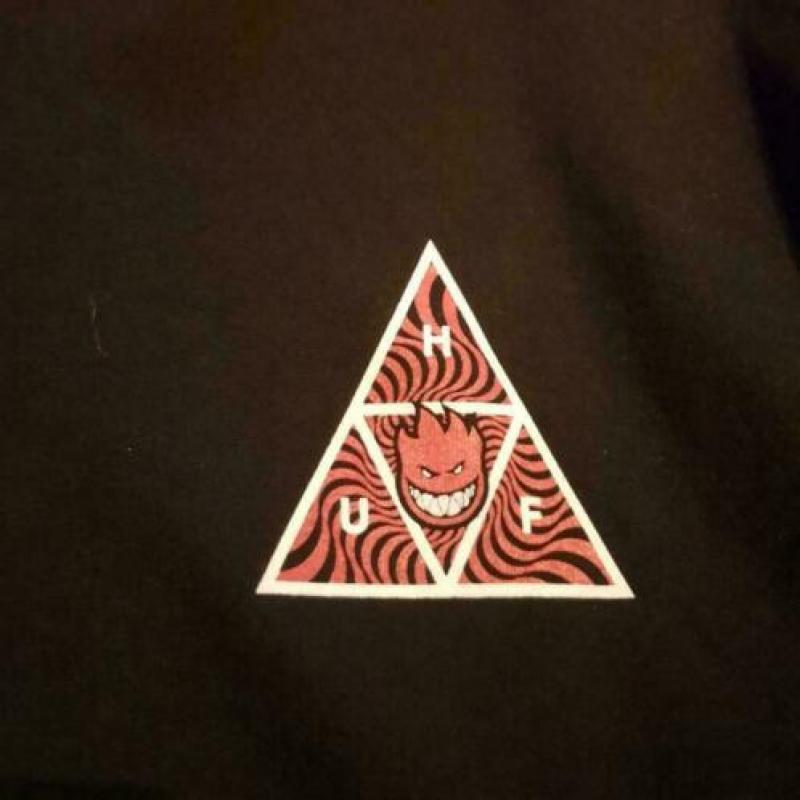 Huf x Spitfire T shirt maat: L Nieuw