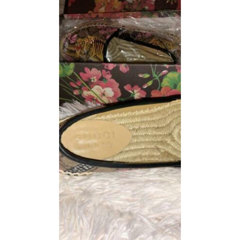 Gucci espadrilles 35