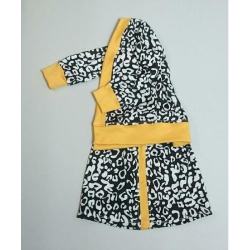 Vest LUIPAARD zwart/wit met gele sportieve streep MAAT 128