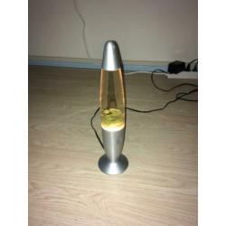 Lavalamp Groen met Rode Gloed