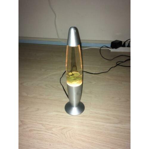 Lavalamp Groen met Rode Gloed