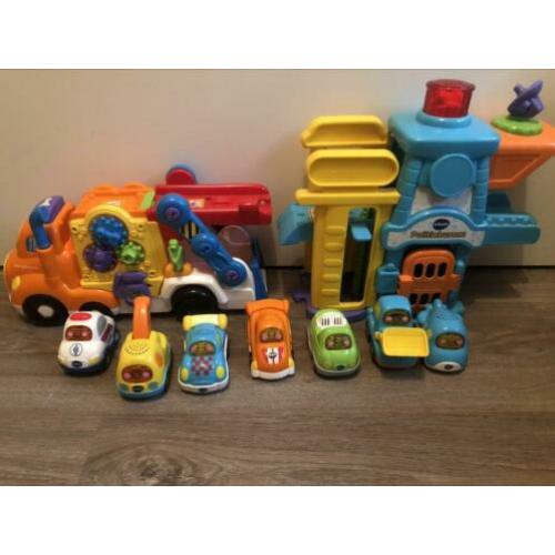 Toet toet auto’s en zoef zoef dieren